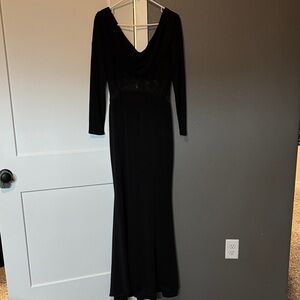Badgley Mischka Elegant Black Long Sleeve Dress